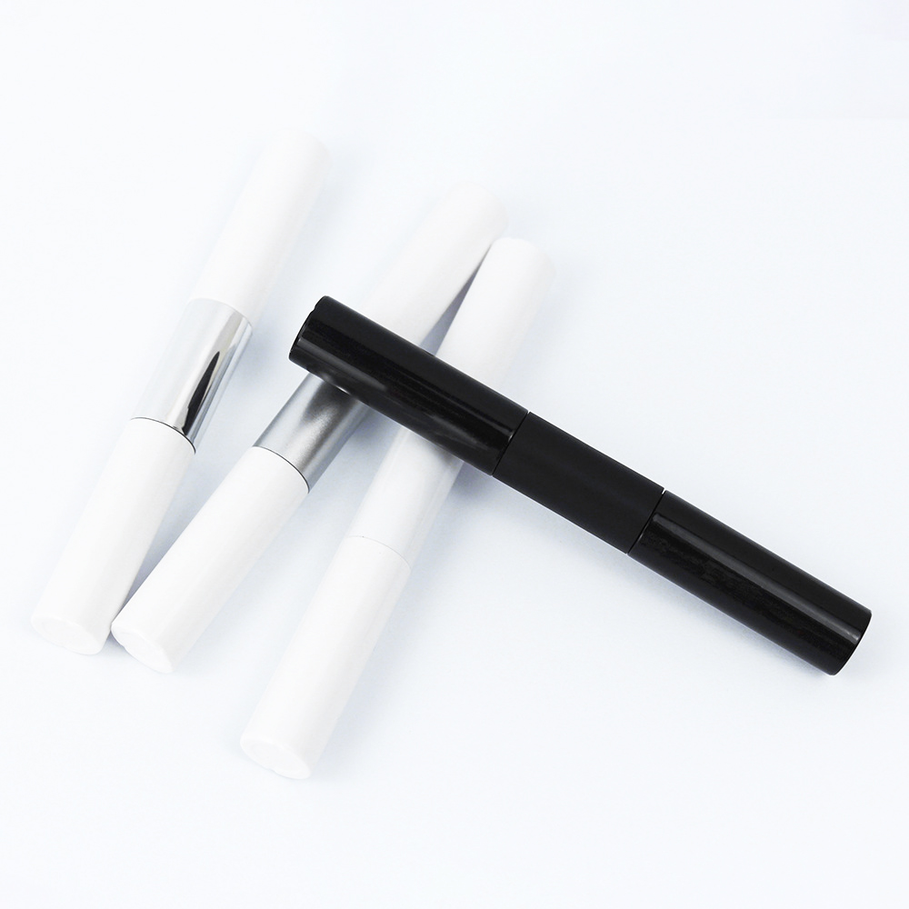 เหตุใด Lash Bond และ Seal Lash Glue สำหรับ Lash Clusters จึงเป็นสิ่งที่ต้องมีสำหรับกระเป๋าแต่งหน้าของคุณ