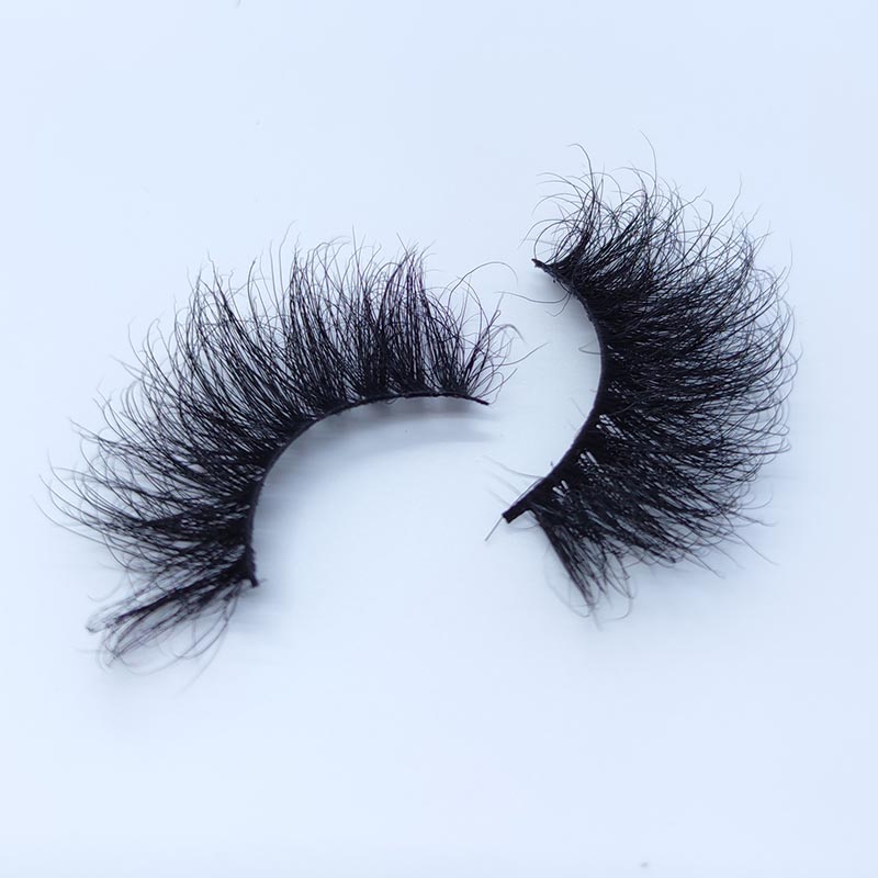 ขนตามิงค์บริสุทธิ์ลิลลี่ขนตาปลอมปุย 8D Faux Lashes