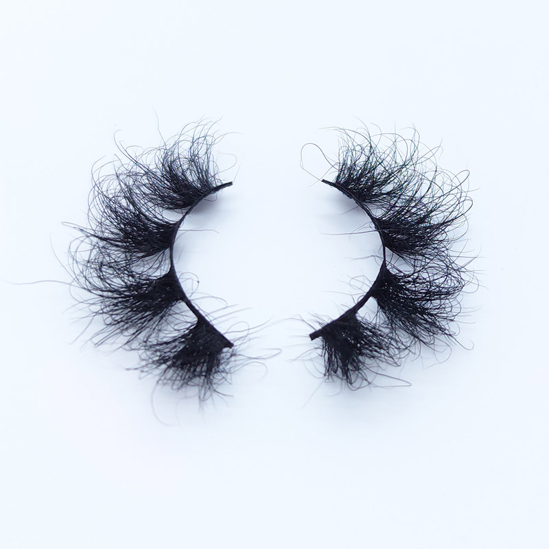 Mink Lashes ขนตาปลอมหนาหนายาวยุ่งข้ามขนตาปลอม